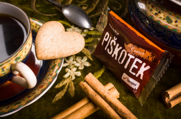 PIŠKOTI JURČEK CIMET 500/1 (NA PIŠKOTU JE LAHKO VAŠ LOGO)